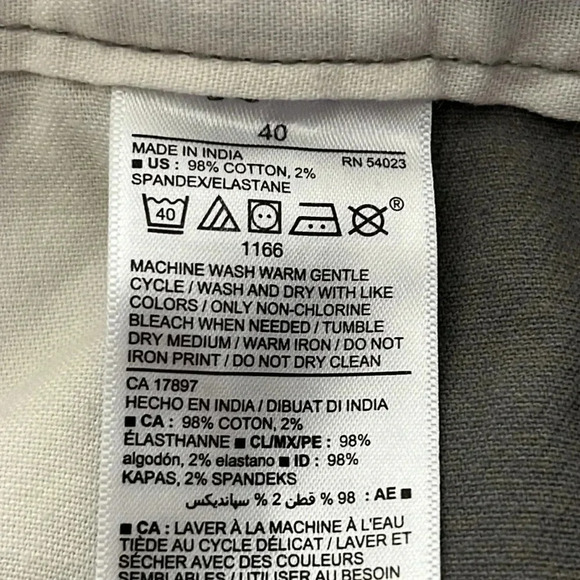 Old Navy Ultimate Slim Chino Shorts Palm Tree Pattern Gray and White - Picture 9 of 9